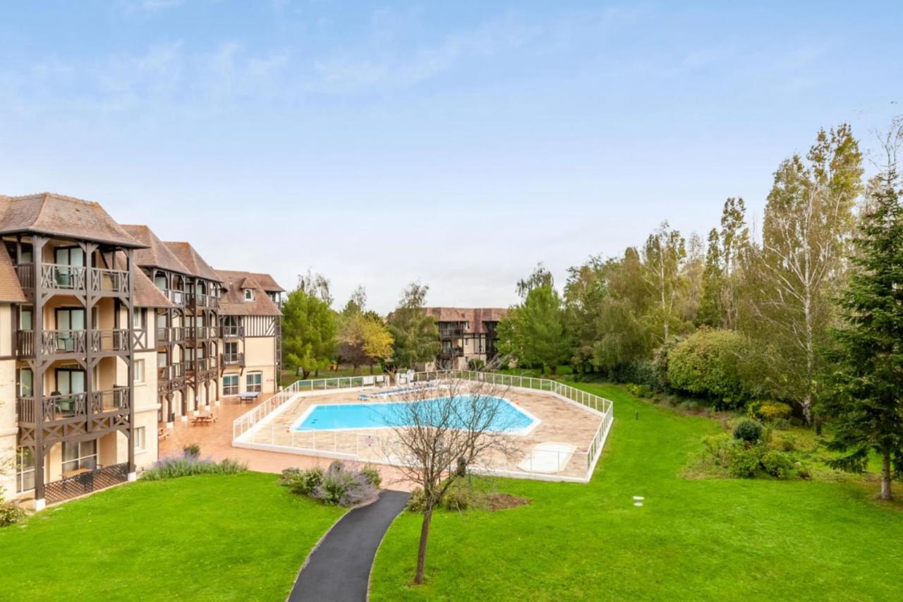 Nice 2-Br In A Residence With Pool - Deauville - Welkeys Esterno foto